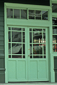 A door at the Chiayi North Gate train station on the Alishan Line