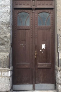 A door in Sarajevo