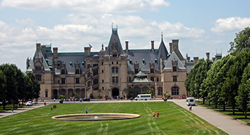 Front view of the Biltmore Mansion