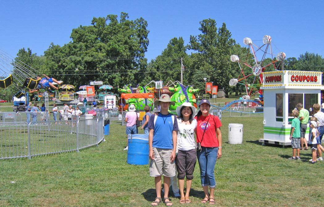 Sebastian, Tianhua, and Chunchih at the Grape Festival