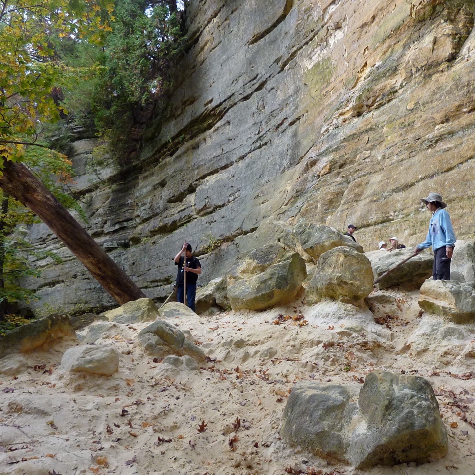 Sebastian and Arthur in Saint Louis Canyon